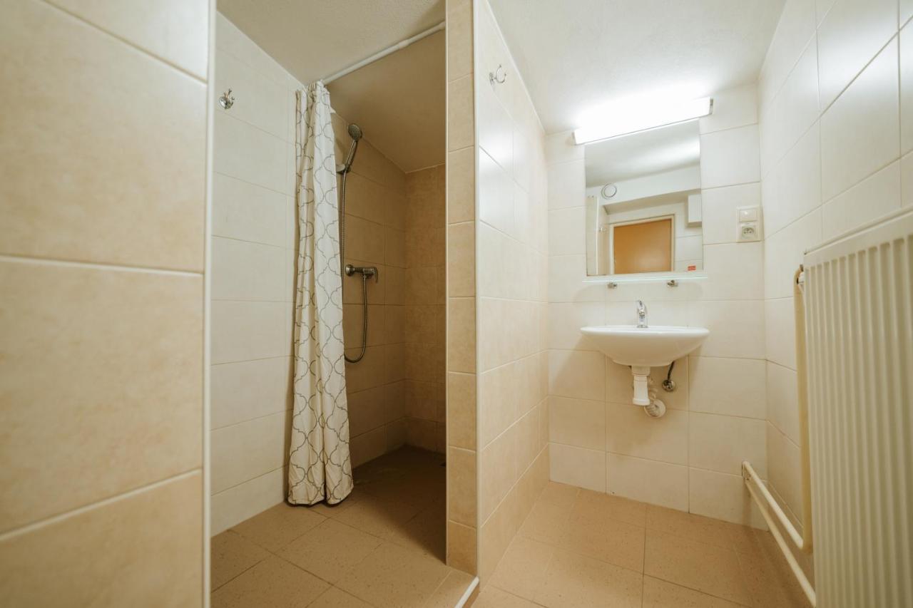 Dom Horskej Sluzby Hostel Terchová Buitenkant foto